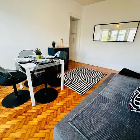 The Crespo House - No 5f - Two-bedroom *