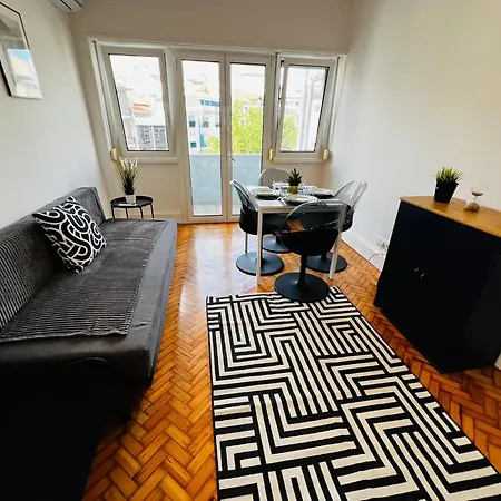 The Crespo House - No 5f - Two-bedroom *