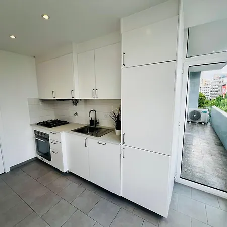 The Crespo House - No 5f - Two-bedroom *