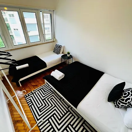 The Crespo House - No 5f - Two-bedroom Апартаменты Лиссабон