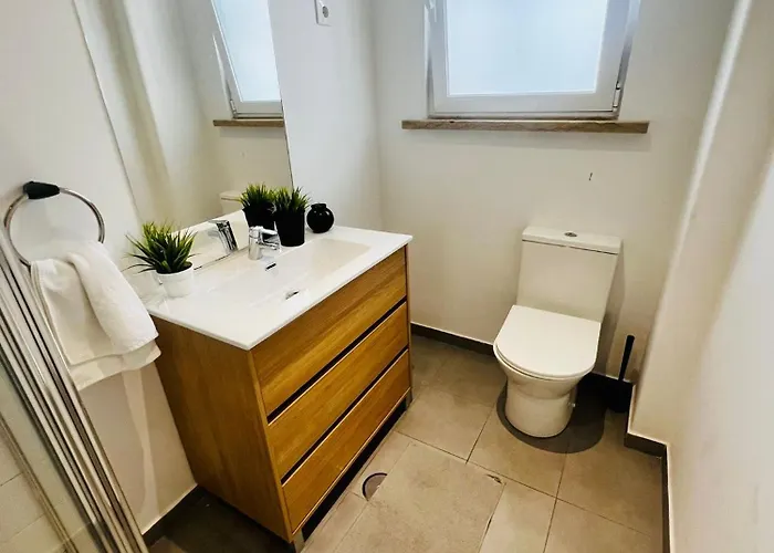 The Crespo House - No 5f - Two-bedroom Lisboa