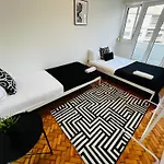 The Crespo House - No 5f - Two-bedroom * Лиссабон