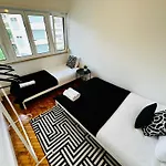 The Crespo House - No 5f - Two-bedroom Апартаменты Лиссабон